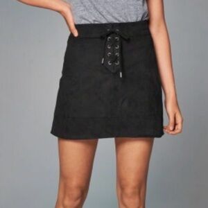 Abercrombie & Fitch Black Lace-Up Faux Suede Mini Skirt Size 4